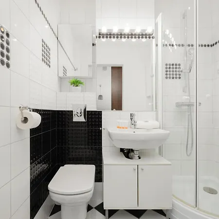 Sunny In The Heart Of By Renters Appartement *