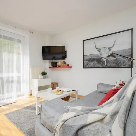 Lägenhet Sunny In The Heart Of By Renters